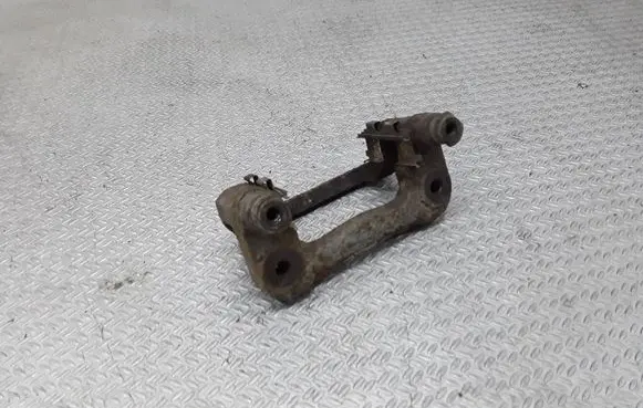 Hyundai Getz Brake caliper pad carrier rear 