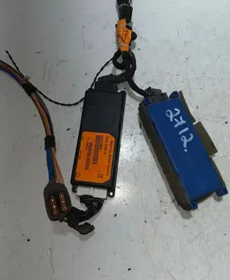 Toyota Auris 150 Phone control unit/module PZ409