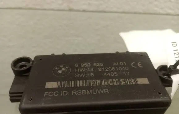 BMW 3 E92 E93 Alarm control unit/module 6950525 812061040