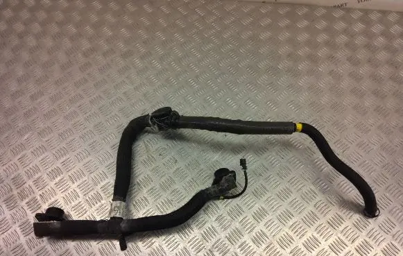Alfa Romeo Stelvio Engine coolant pipe/hose 6700524530