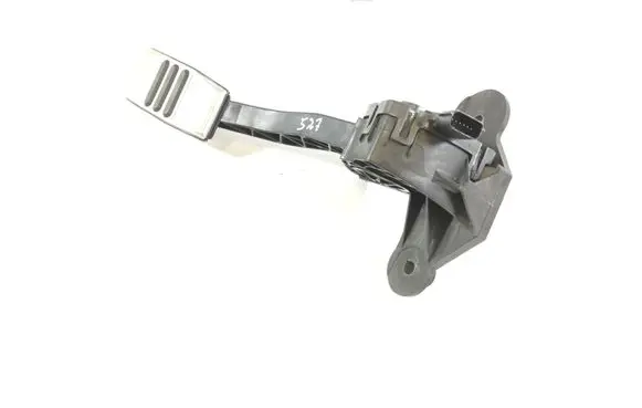 Ford Mustang VII Accelerator throttle pedal CR33-9F836-AD