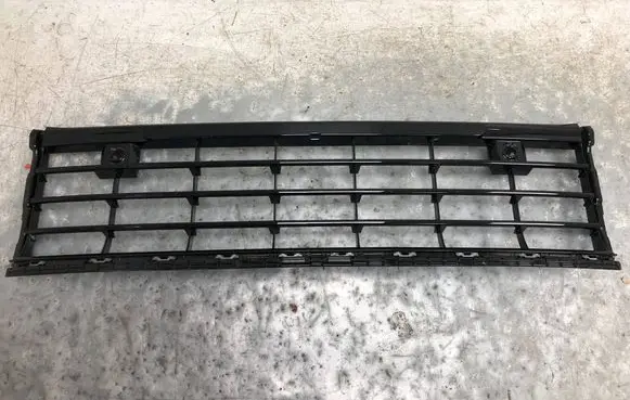Volkswagen Golf VIII Front bumper lower grill 5H0853677HBILI 5H0853677H