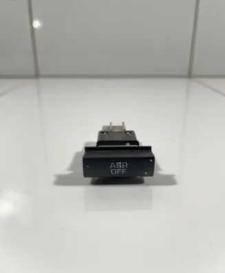 Traction control (ASR) switch