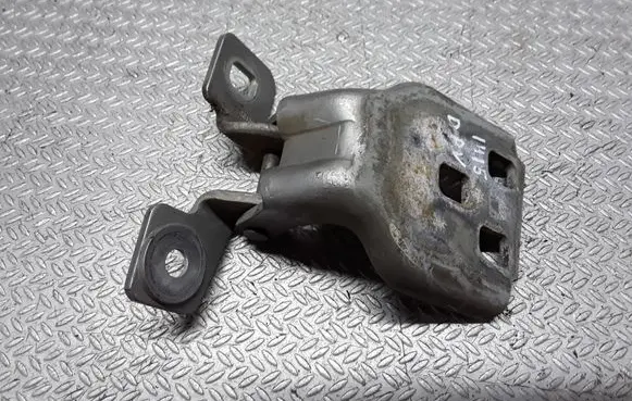 Jeep Grand Cherokee (WJ) Front door upper hinge