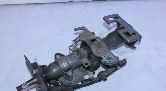 Nissan Navara D23 Steering wheel axle