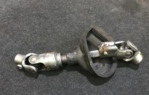 Mazda 626 Steering column universal joint