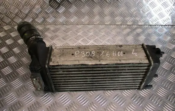 Peugeot 308 Intercooler radiator