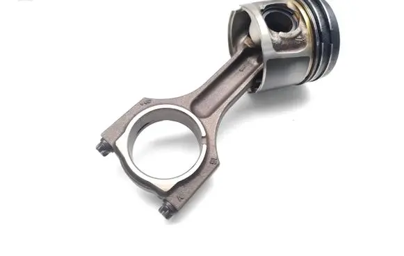 BMW 3 E90 E91 Piston with connecting rod N47D20A N47D20C