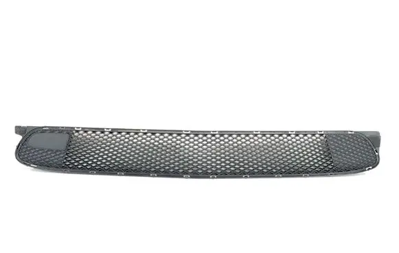 Mercedes-Benz CLA C118 X118 Front bumper upper radiator grill 15361264