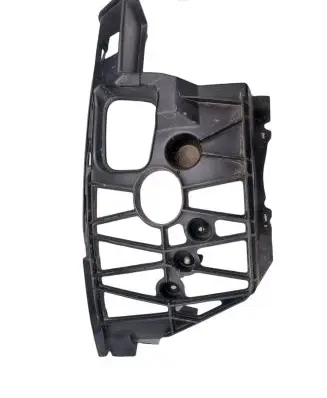 Audi A4 S4 B6 8E 8H Front bumper mounting bracket 8H0807096