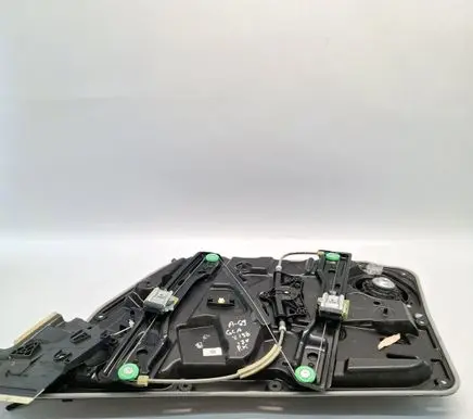 Mercedes-Benz GLA W156 X156 Front door electric window regulator A12376600229051 A1667200135