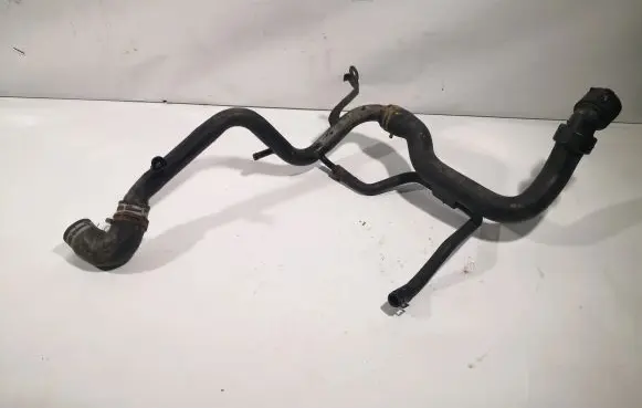 Audi A4 S4 B6 8E 8H Engine coolant pipe/hose 038121071R