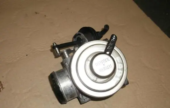 Seat Leon (1M) EGR valve