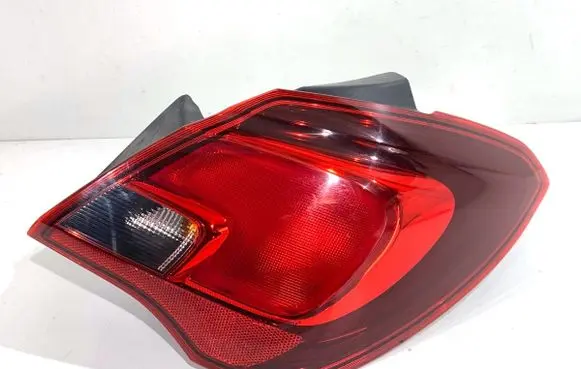 Opel Corsa E Rear/tail lights 39012622