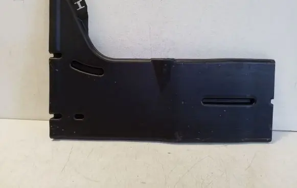 Audi A6 S6 C8 4K Cabin air duct channel 4K0819802
