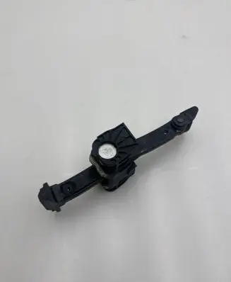 BMW 4 F36 Gran coupe Rear door check strap stopper 7446739