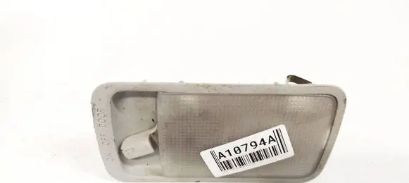 Toyota Corolla Verso AR10 Rear seat light