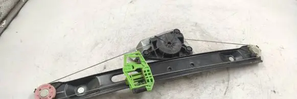BMW 1 E81 E87 Rear window lifting mechanism without motor 7067798