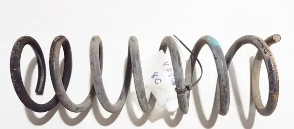 Mazda 3 I Rear coil spring