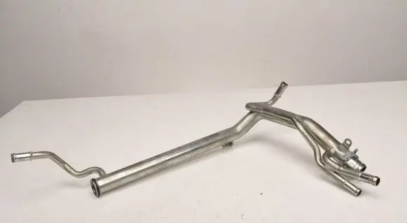 Volvo XC60 Engine coolant pipe/hose 