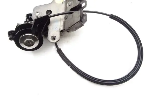 Jaguar XF X250 Tailgate exterior lock 6W83442A66CD