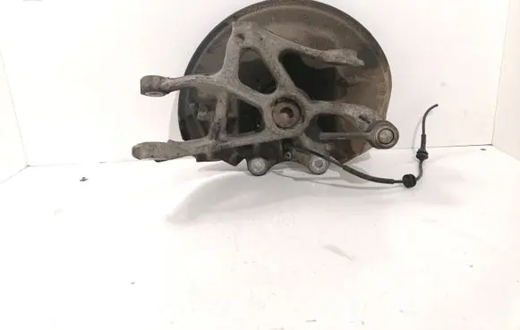 Citroen C5 Rear wheel hub