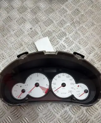 Peugeot 206 Speedometer (instrument cluster) 9656696280 6105NN RM11DD36
