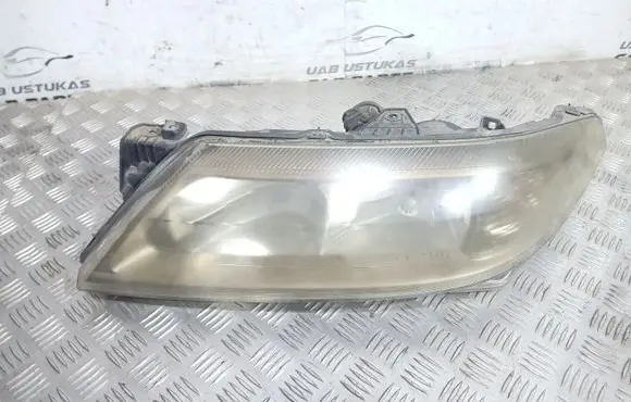 Renault Laguna II Headlight/headlamp 8200002465 89004693
