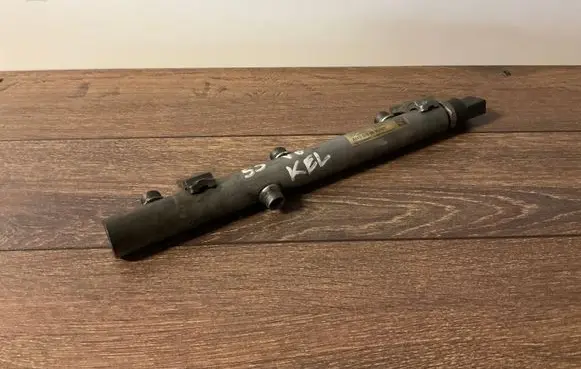 Mercedes-Benz E W211 Fuel main line pipe A6420700695