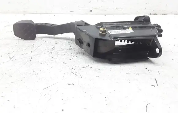 Clutch pedal