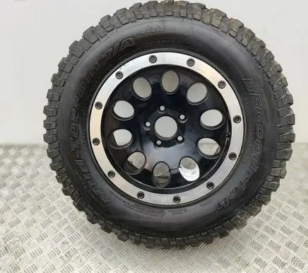 Jeep Wrangler R17 spare wheel AX186