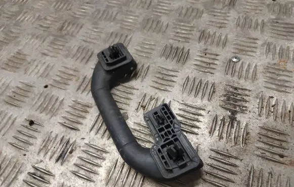 Mercedes-Benz E W212 Rear interior roof grab handle A2048100051
