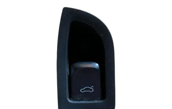 Audi A5 8T 8F Tailgate opening switch 8K0959831