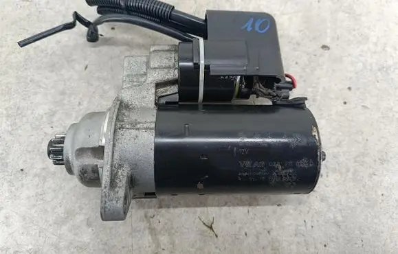 Audi A2 Starter motor 02A911024D