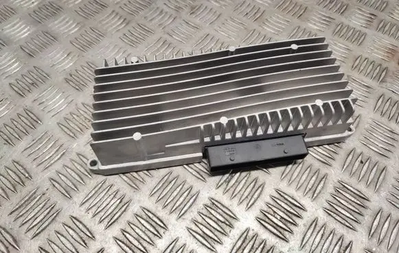 Audi A5 Sportback 8TA Sound amplifier 8R0035223F 0811101494