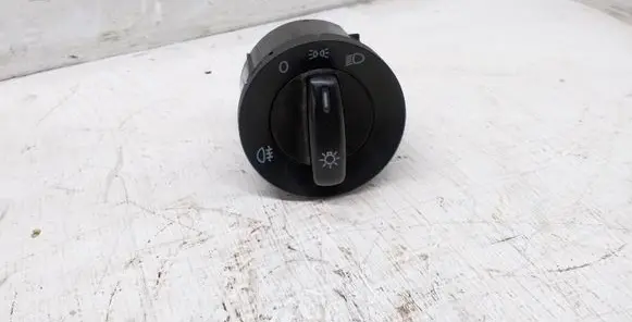 Volkswagen Caddy Light switch