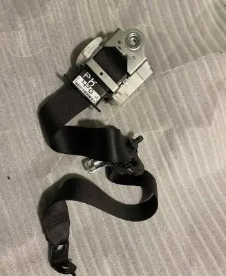 BMW 1 F20 F21 Front seatbelt 34097872