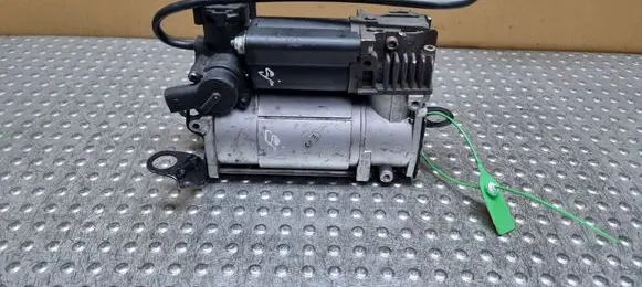 Audi A6 S6 C6 4F Air suspension compressor/pump 4F0616005E