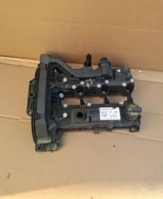 Ford Focus Rocker cam cover CM5G6K271CL
