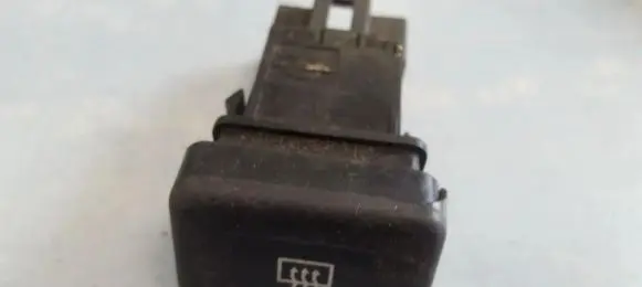Windscreen/window heater switch