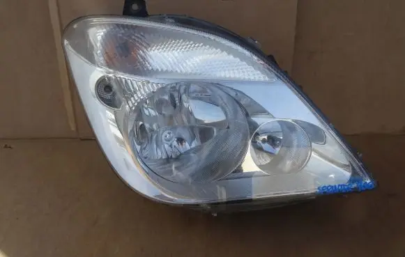 Mercedes-Benz Sprinter W906 Headlight/headlamp