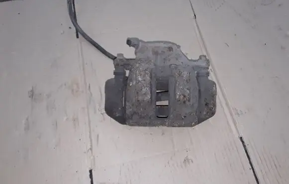 Mercedes-Benz CLK A209 C209 Front brake caliper NOCODE