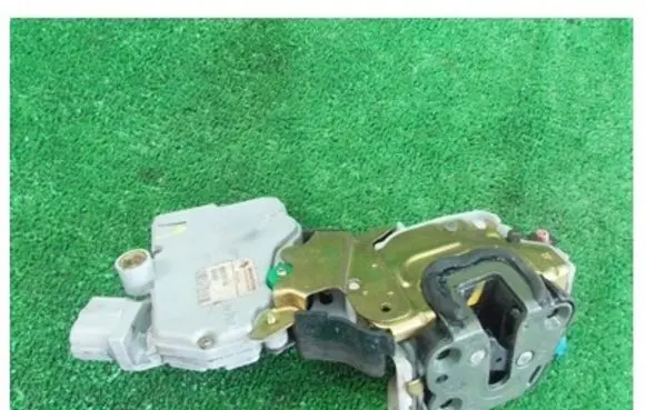 Nissan Maxima Front door lock