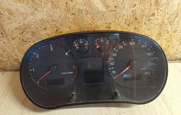 Speedometer (instrument cluster)