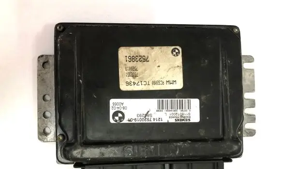 Mini One - Cooper R50 - 53 Engine control unit/module 7523861 S118012001L 7520019