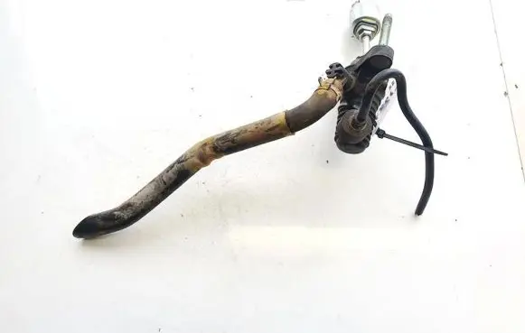 Toyota RAV 4 (XA30) Clutch master cylinder 