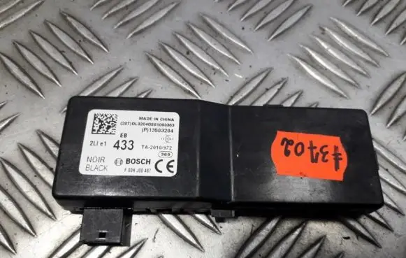 Opel Insignia A Door control unit/module 13503204 F00HJ00487