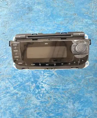 Seat Ibiza IV (6J,6P) Radio/CD/DVD/GPS head unit 6J1035153D