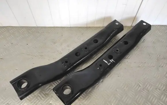 Mercedes-Benz Sprinter W906 Front subframe A9063300105 A9063300106