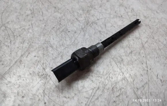 Peugeot 508 RXH Oil level sensor 9663516580